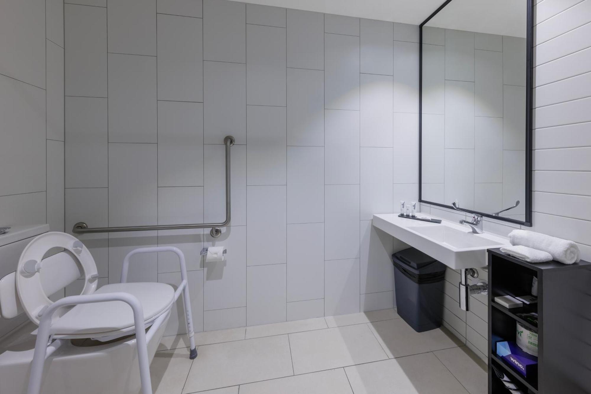 Quest Burwood East Apart otel Dış mekan fotoğraf